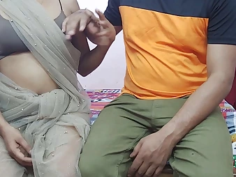 mind-blowing indian step-sister deep-throating the greater part and tear everywhere hindi audio
