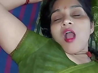 Karva Chauth - Hindi voice - Indian college girl gets her cootchie tongued and filled with cum