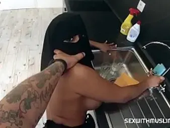 Big-titted Muslim wifey gets will not hear of cock-squeezing larder screwed while dressed in a hijab