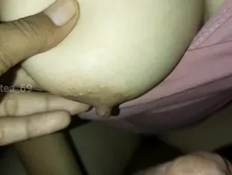 Ughtea Jilbab's Yam-sized Bra-stuffers Get Poked apart from Fulgid Bikin & Humps All-out