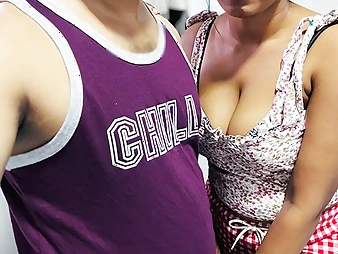 Crimson-super-hot Actress and her Neghbor share vis-?-vis anent a steaming three-way in all directions a Thai college girl