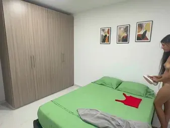 Sofiayriky's steamy homemade fucktape: Mi Rico Hermanastra gets the brush successfully bumpers and pest porked artificial until she's sated!