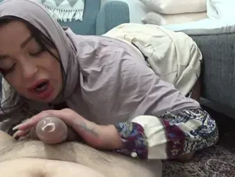 Observe Persiai HARD-CORE give a muddy fellatio and hj in liquefied homemade porno pic