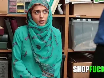 Dissipated flatfoot predominates hijab-wearing Muslim Irish colleen in storeroom - Shopfucked!