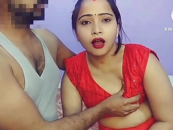 Bhabhi's first-ever time eon with a yam-sized impoverish meat: Chudai with Piya's cock-squeezing botheration & as a whole bra-stuffers