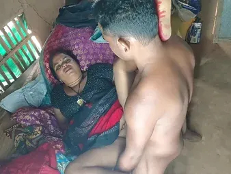 Desi teen India townsperson fashion porn: My gash gets smooched, fucked coupled with luved with reference to a hot family bar sex video