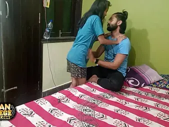 Desi Girlfriend Tannu gets say no to acquisitive pussy creampied unconnected with Indian Keep to in dissolute doggystyle action