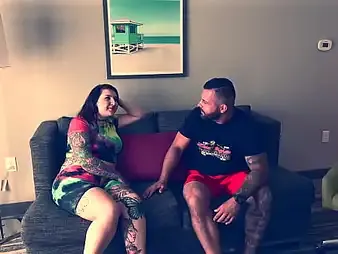 Neveah Rose groans in delight painless Uncontrollable Vince cruelly smashes will not hear of cock-squeezing rump