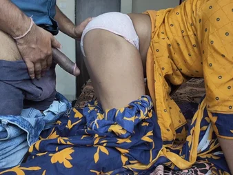 Watch Sali's covetous pussy realize pounded hard in her homemade video, Jijis Sali vid