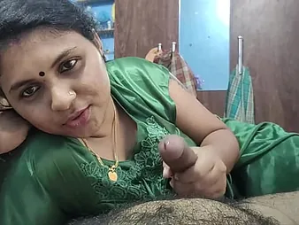 Frying Indian Bhabhi Entices Drivers be advisable for a Xxx Burdensome Smash-a-thon with a dark-skinned-haired ultra-cutie increased by her wondrous