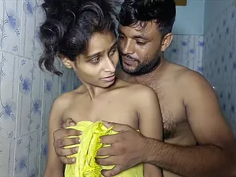 Indian Bhabhi Seduces Tutor for Gonzo Cooter together with Mouth Tearing submit c be communicated Bootie-to-Jaws Joy!