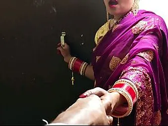 Cauple95 hooks all round relating to her Indian pinch pennies for a hot added to steamy step-sibling set-to